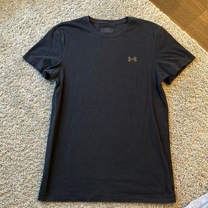 UnderArmour Tee - M